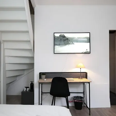 Canalhouse With Garden Apartment Amsterdam